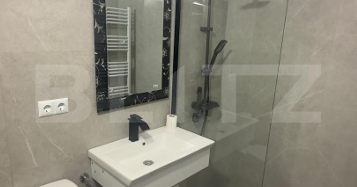 Apartament de vânzare, 3 camere, 50 mp, zona Centrala