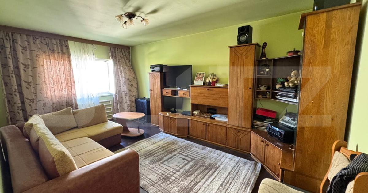 Apartament 54 mp + balcon, stadion, etaj 4, Ideal pentru renovare