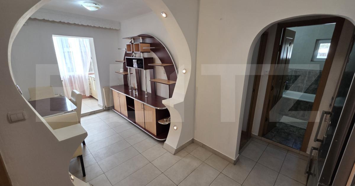 Apartament de vânzare cu 2 camere, 43 mp, zona Semicentral