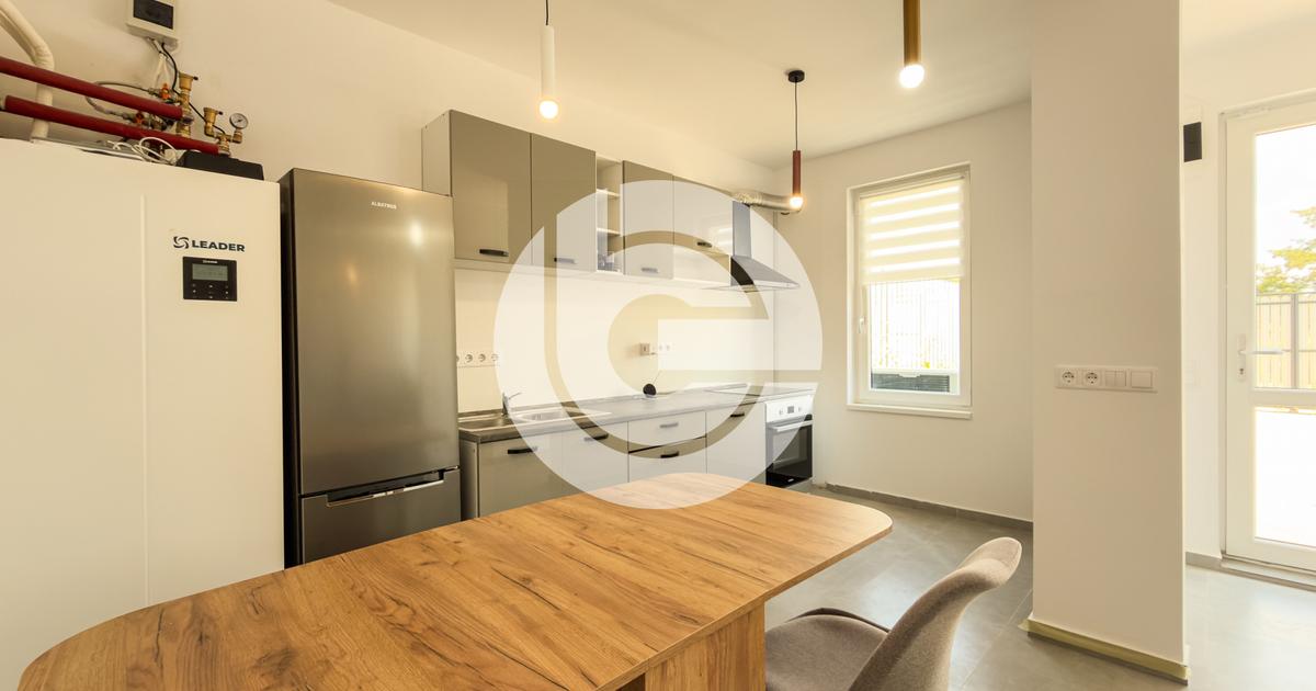 Închiriere casă | 5 camere | 119MpU | Curte | Zonă DaVinci Sibiu