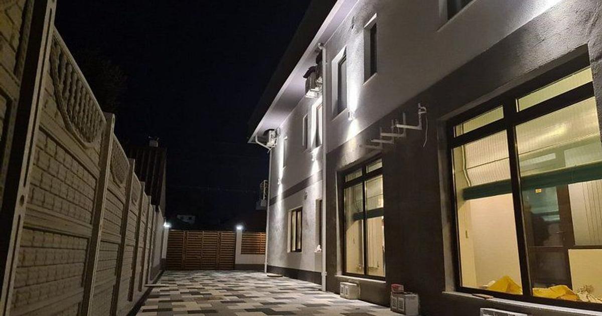 Vila P+1E,  7 camere, curte amenajata   - zona Mall, George Cosbuc, 2750 E