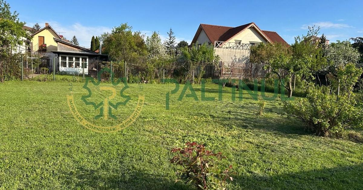 Casă individuală de închiriat în Sibiu – singur în curte, teren 900 mp, garaj