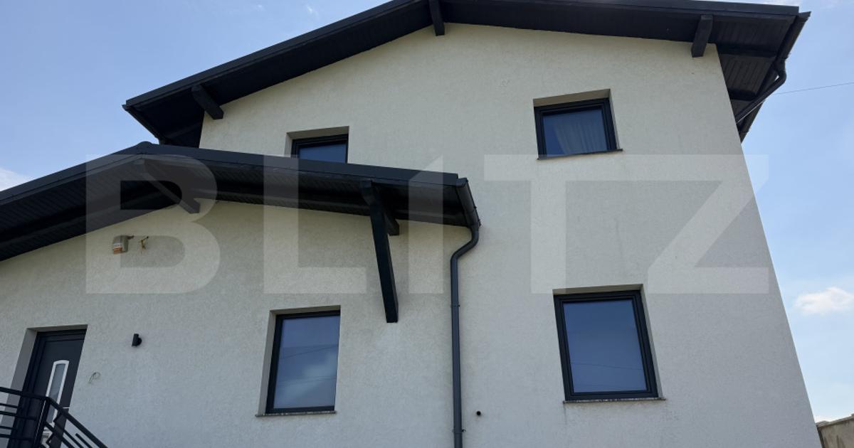 Casa 4 camere, 130 mp, 6 ari teren, zona Moară