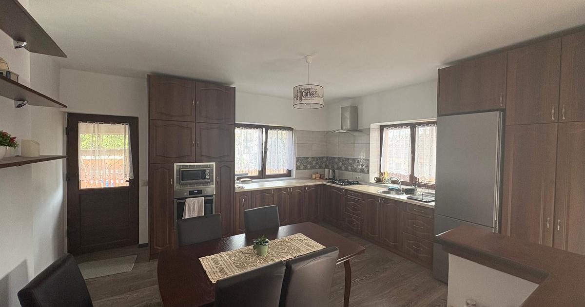 Chirie Casa zona strazii Crasnei finisata mobilata utilata 800eur/luna