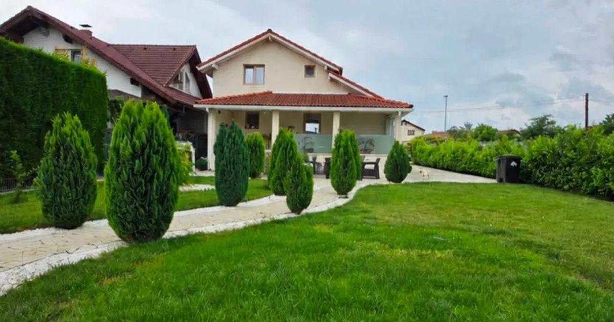Casă modernă deosebită | 174 MP | 4 Camere | Teren 651 MP | Zona AREX-AMPOI III