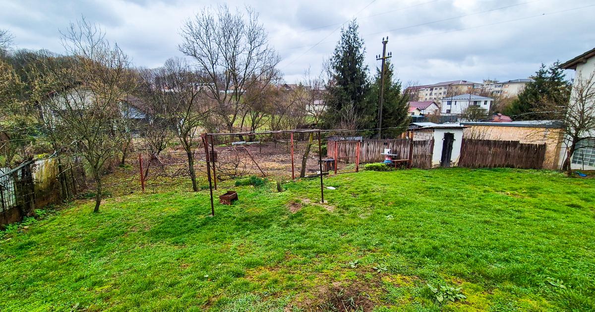 Casa , Teren 1084 mp Garlei Gavana Pitesti