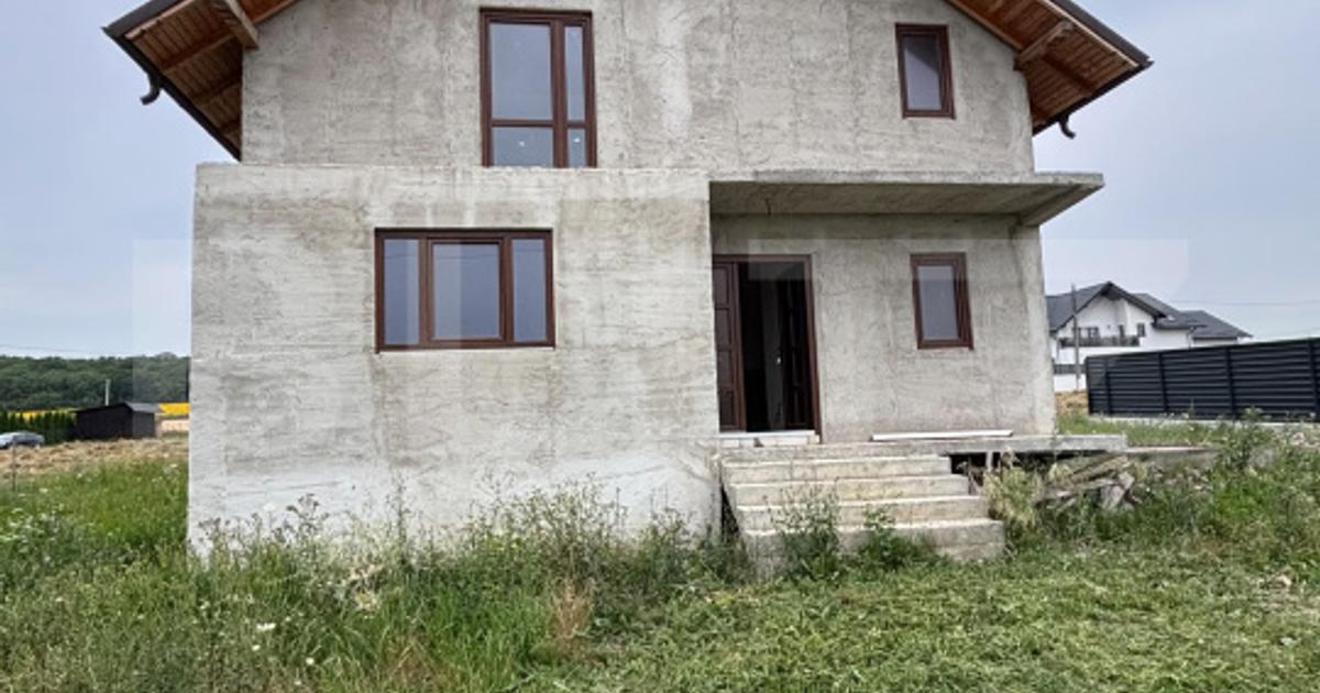 Casă cu 4 dormitoare, 145 mp utili, teren 500 mp, la stadiul gri, Ipotești
