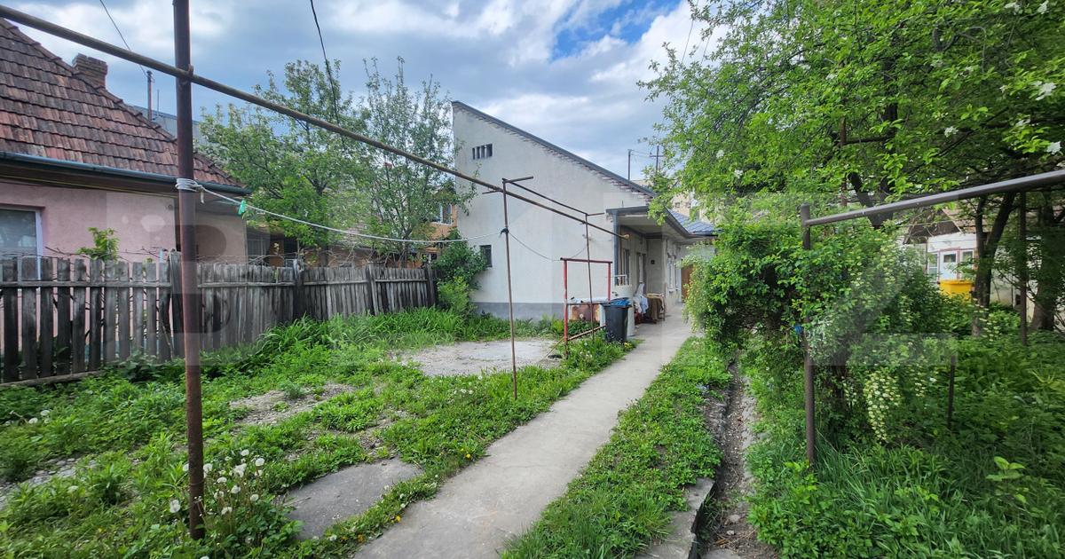 Casa curte comuna, 250 mp, zona Tudor Vladimirescu