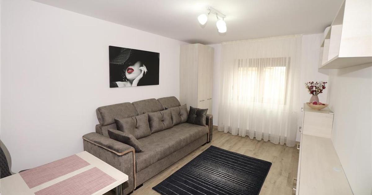 Garsoniera renovata si mobilata zona Big Marelbo