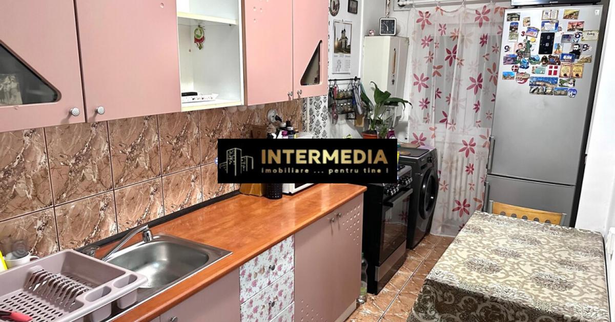 Garsoniera confort 1 de vanzare in Cetate