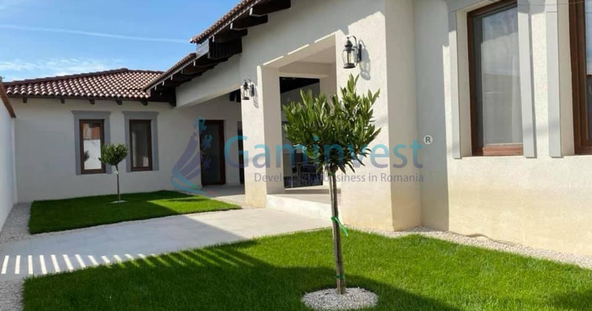 Pensiune cu 8 camere de vanzare in Cihei, Sânmartin , Bihor