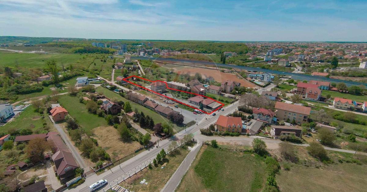 De vânzare pensiune cu restaurant, teren 4.750 mp – Băile 1 Mai