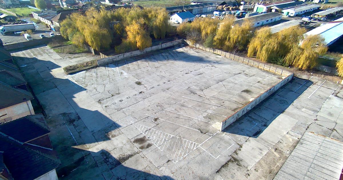 Platformă betonată de închiriat până la 6000 mp, Remetea Mare lângă A1