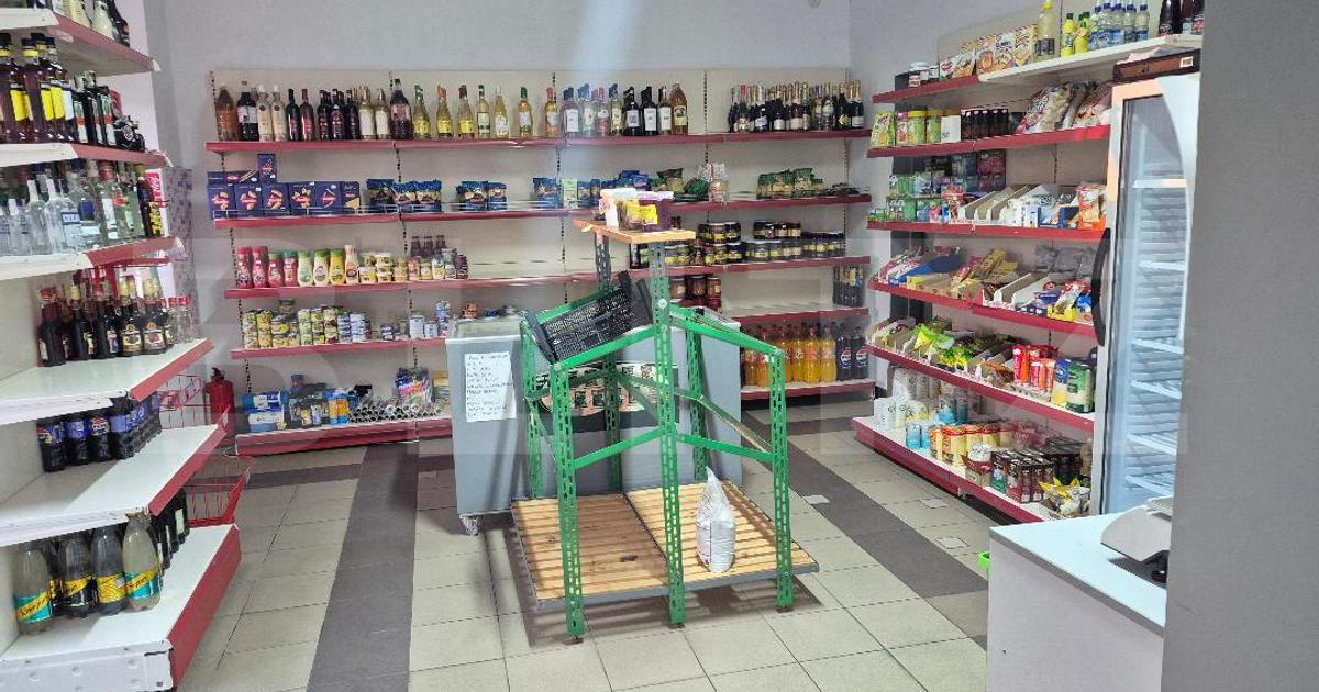 Spatiu comercial de inchiriat, 71 mp, zona Aurel Vlaicu