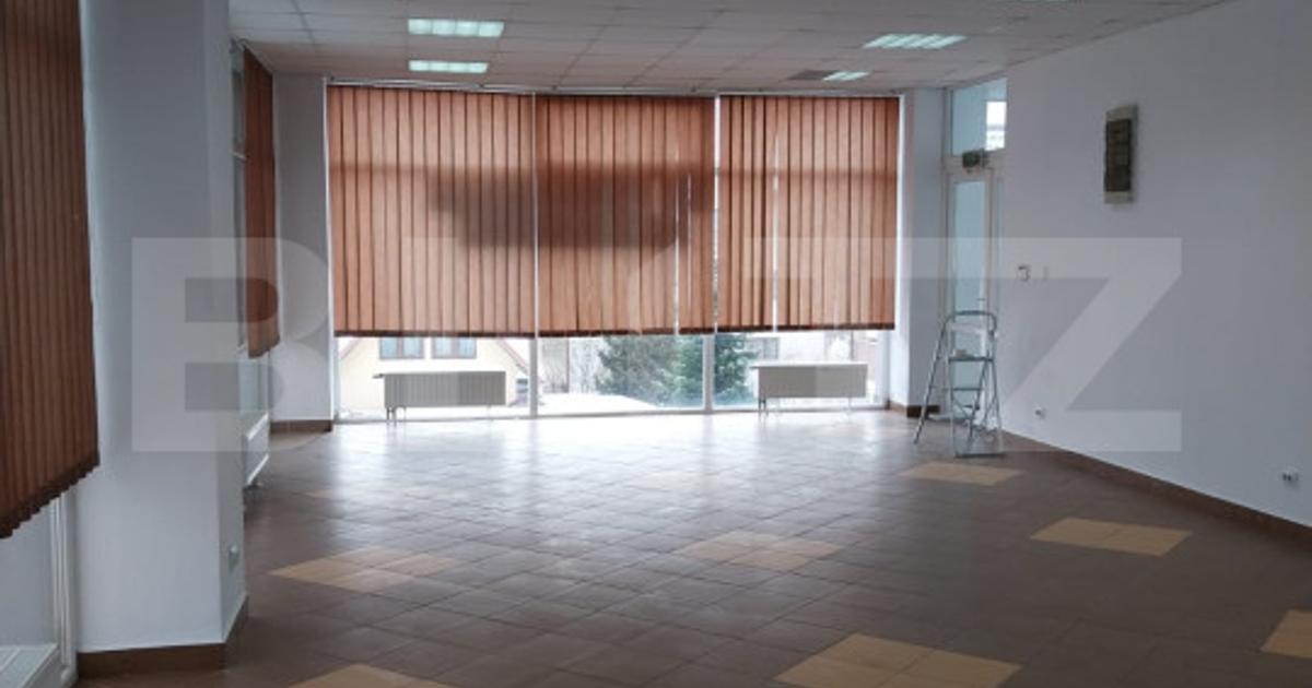 Spatiu comercial, 110 mp, etajul 1, vitrina, zona Burdujeni