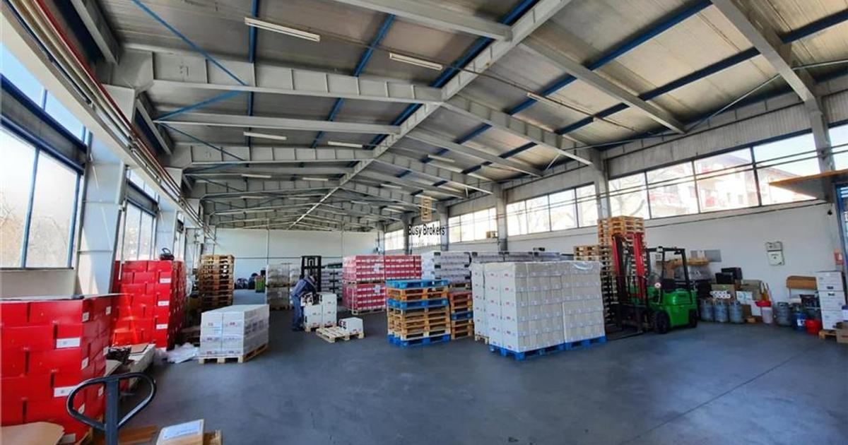 Spatiu Industrial - 850 mp - Depozitare - Distributie
