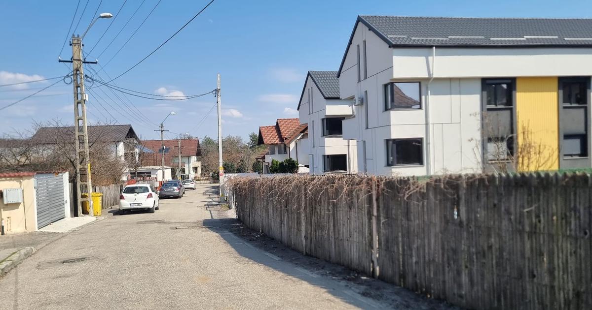 Vand teren Trivale, langa parculTrivale, zona vile, aproape de schit, str. faget