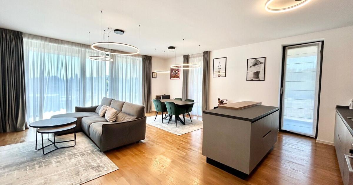 Apartament decomandat cu 4 camere în zona Băneasa, Sector 1