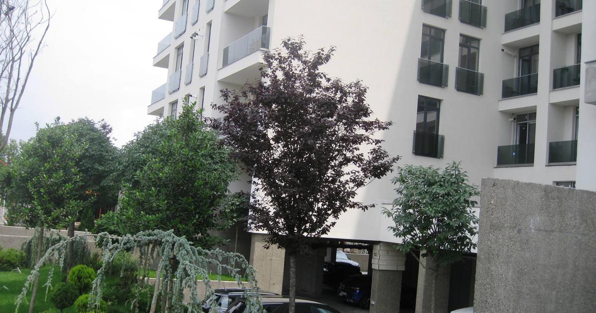 Apartament decomandat cu 3 camere în zona Barbu Văcărescu, Sector 2