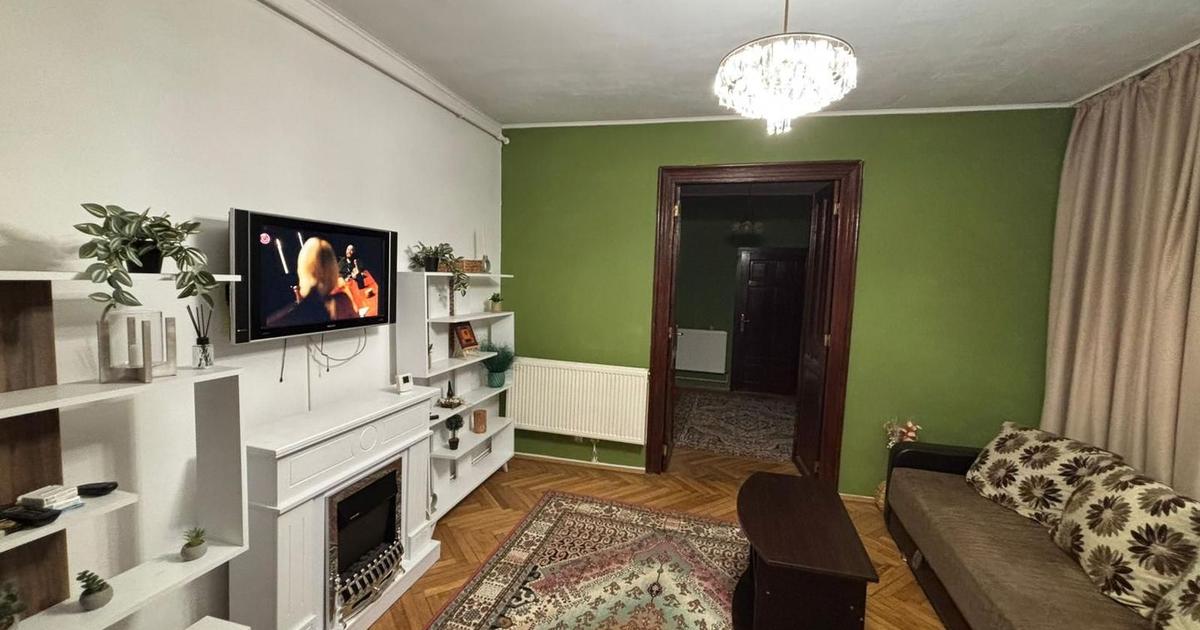 Apartament semidecomandat cu 2 camere în zona Unirii, Sector 3