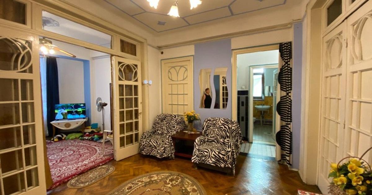 Apartament semidecomandat cu 5 camere în zona Universitate, Ultracentral